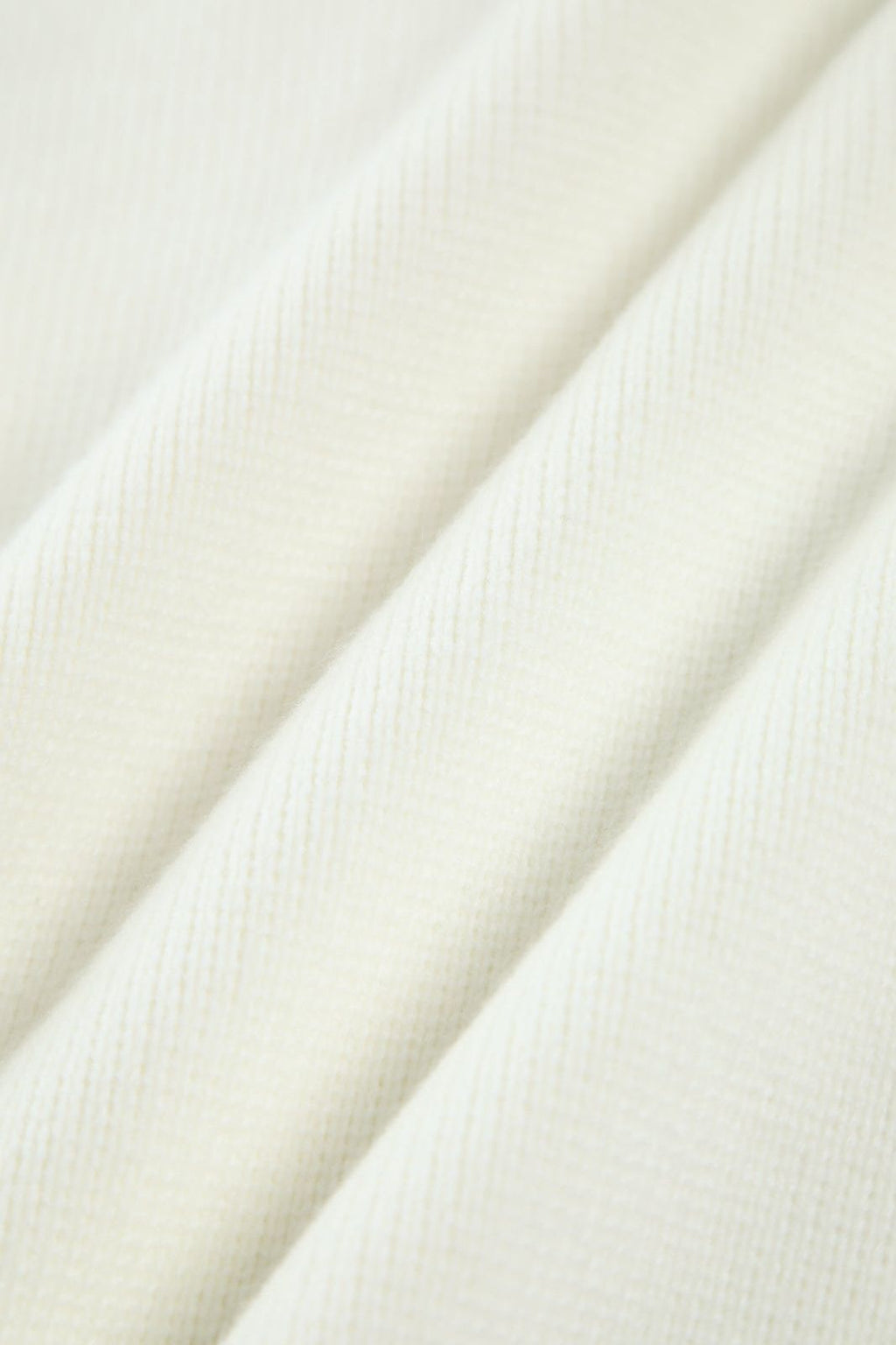 Women's cropped knit cardigan - Elegant and feminine