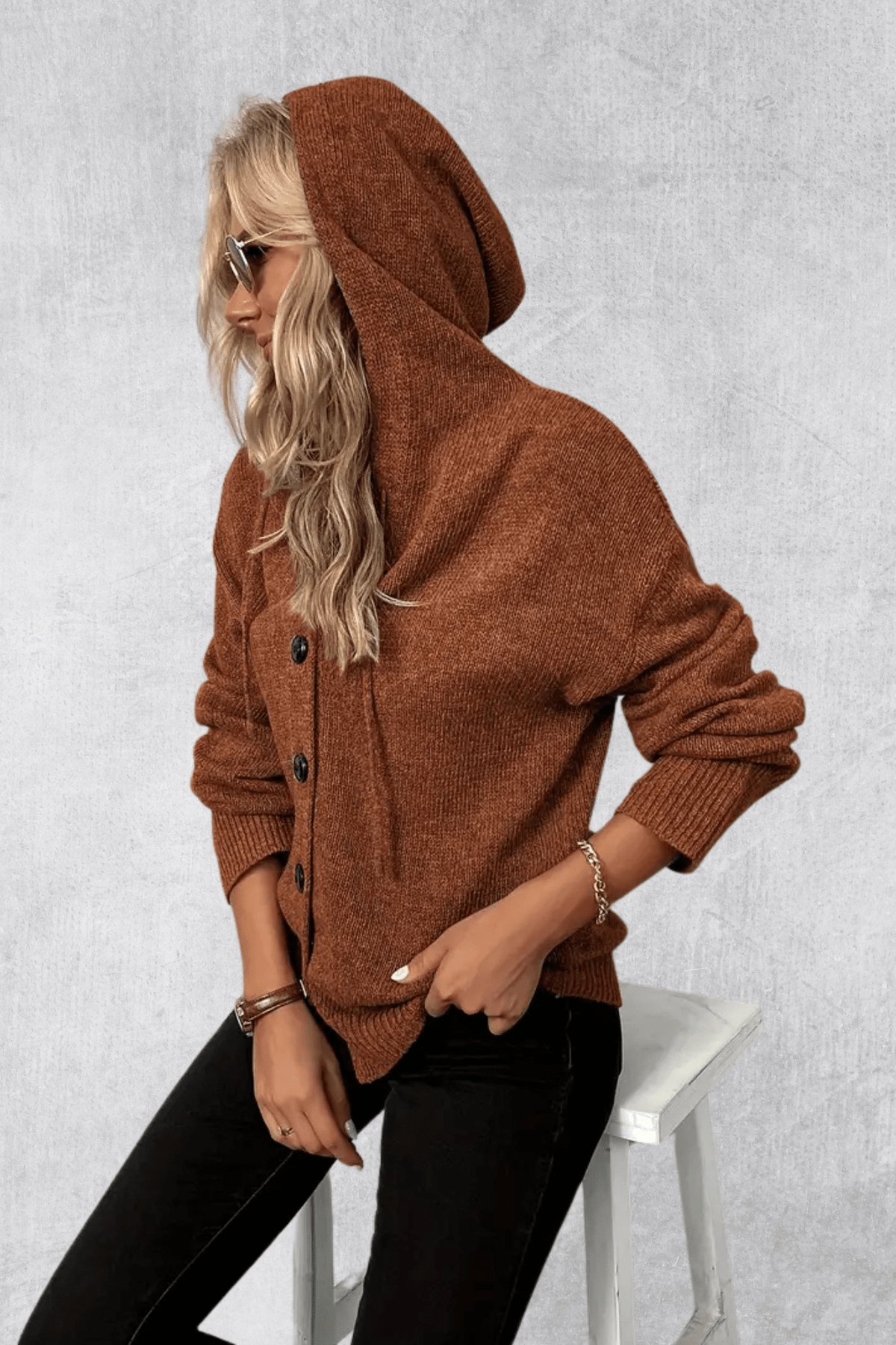 Women's lightweight cardigan - Breathable and versatile