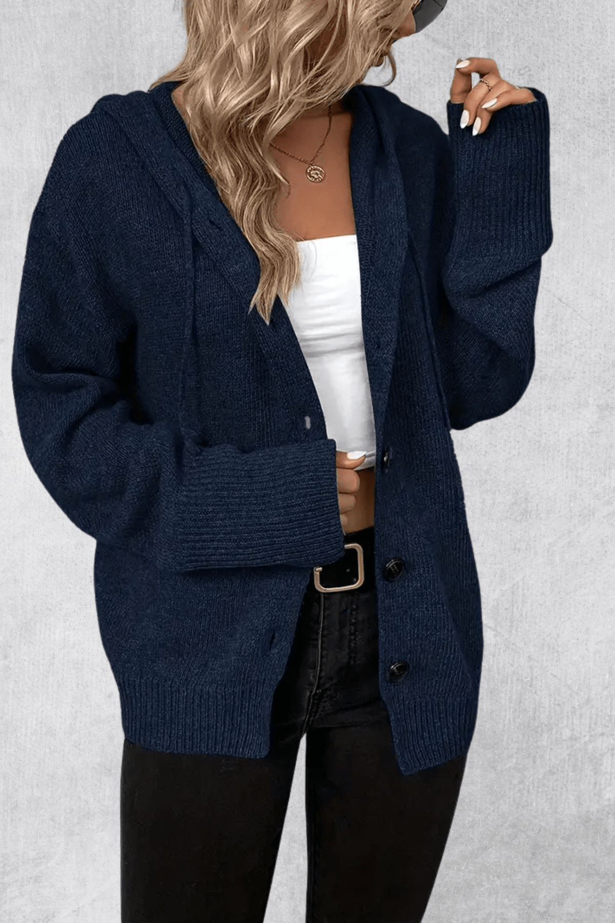 Women's lightweight cardigan - Breathable and versatile