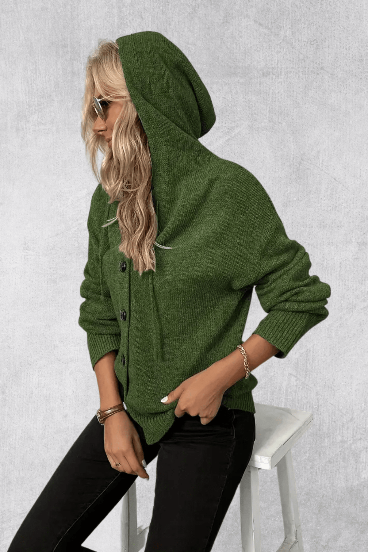 Women's lightweight cardigan - Breathable and versatile