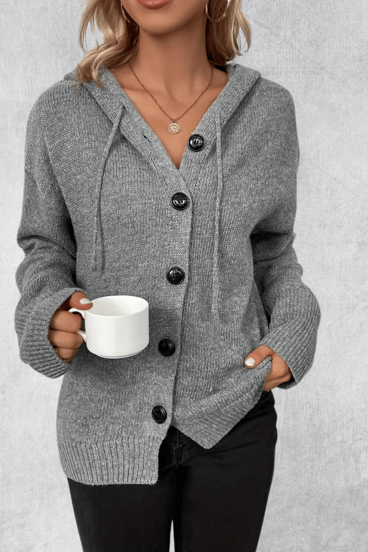Women's lightweight cardigan - Breathable and versatile
