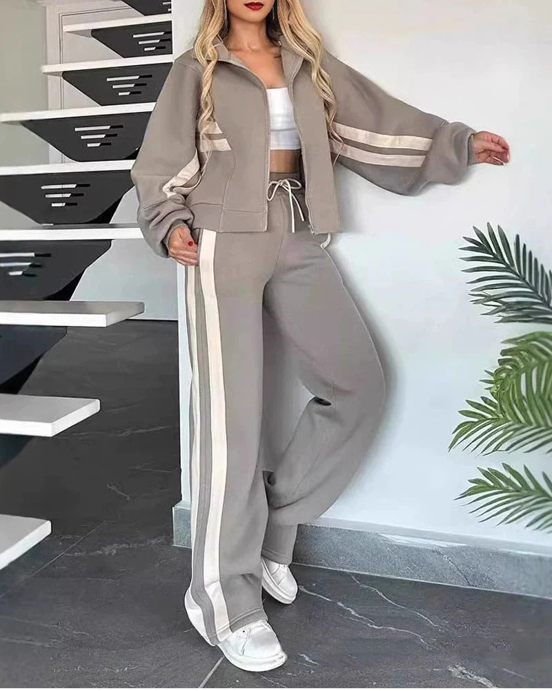 Women's two-piece tracksuit set - Sporty and modern